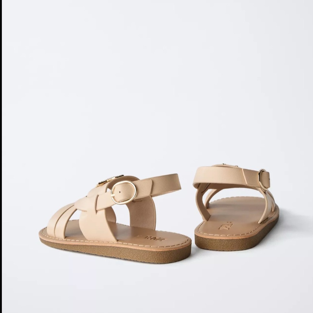NWT - Toddler Girl Zara Nude Sandals with Gold Starfish Size 9 - Picture 2 of 5